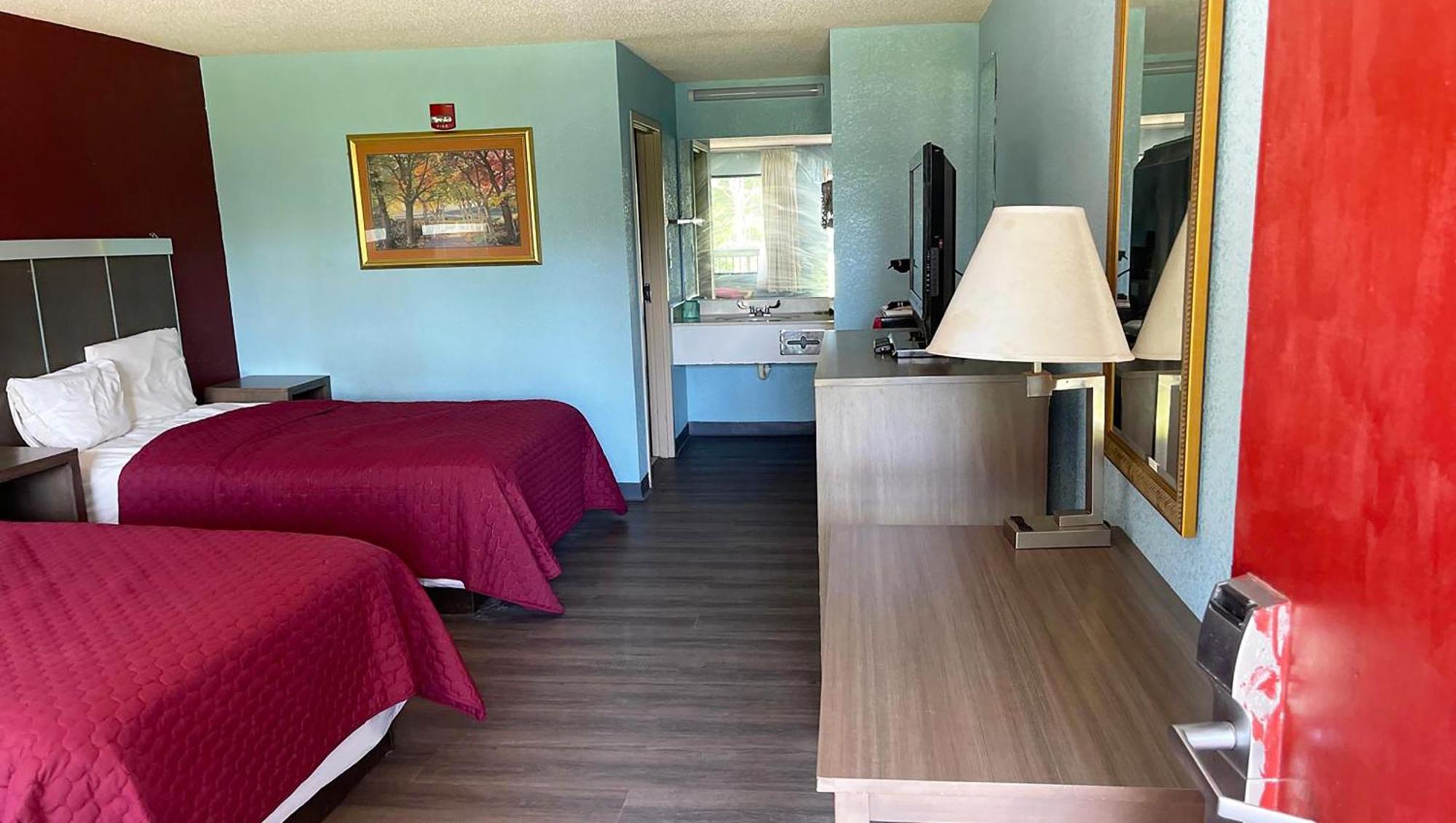 Mayfair Inn Williamston Extérieur photo