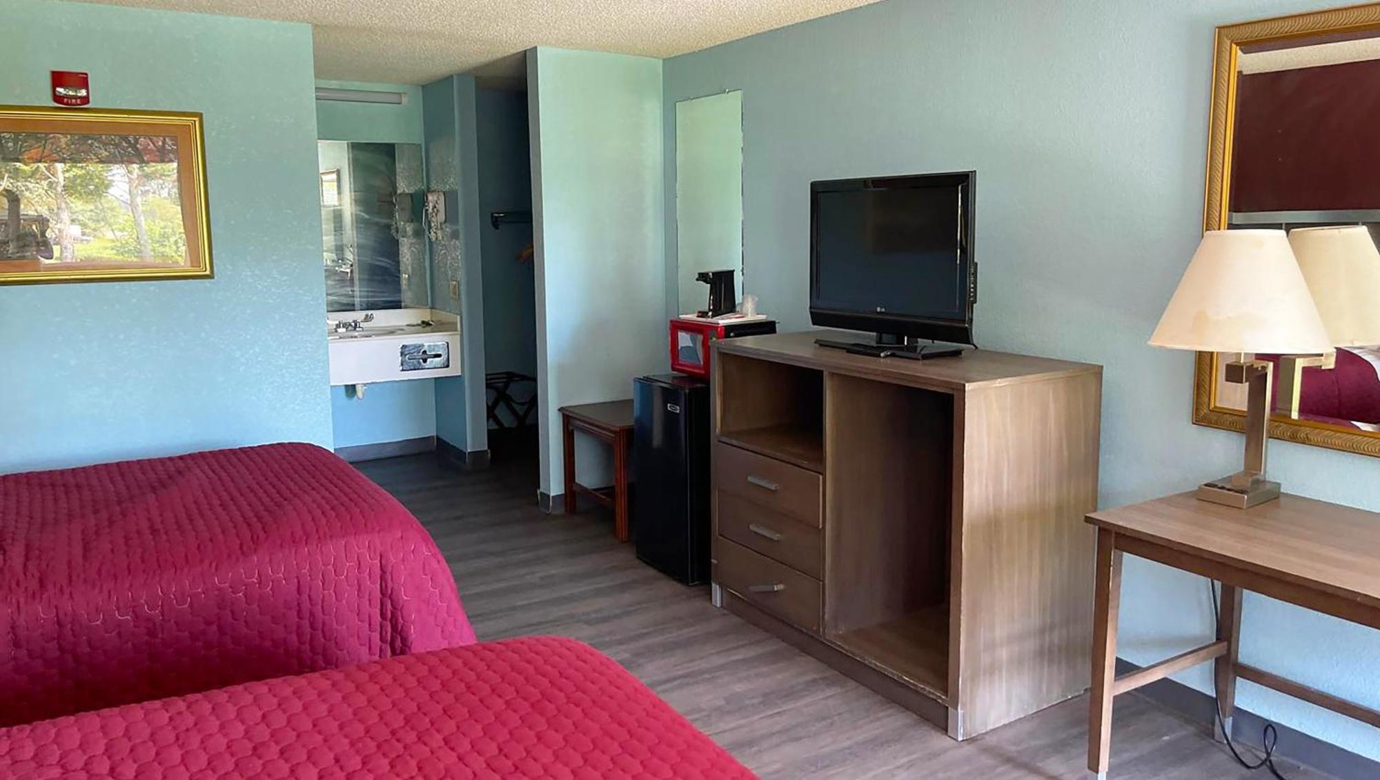 Mayfair Inn Williamston Extérieur photo