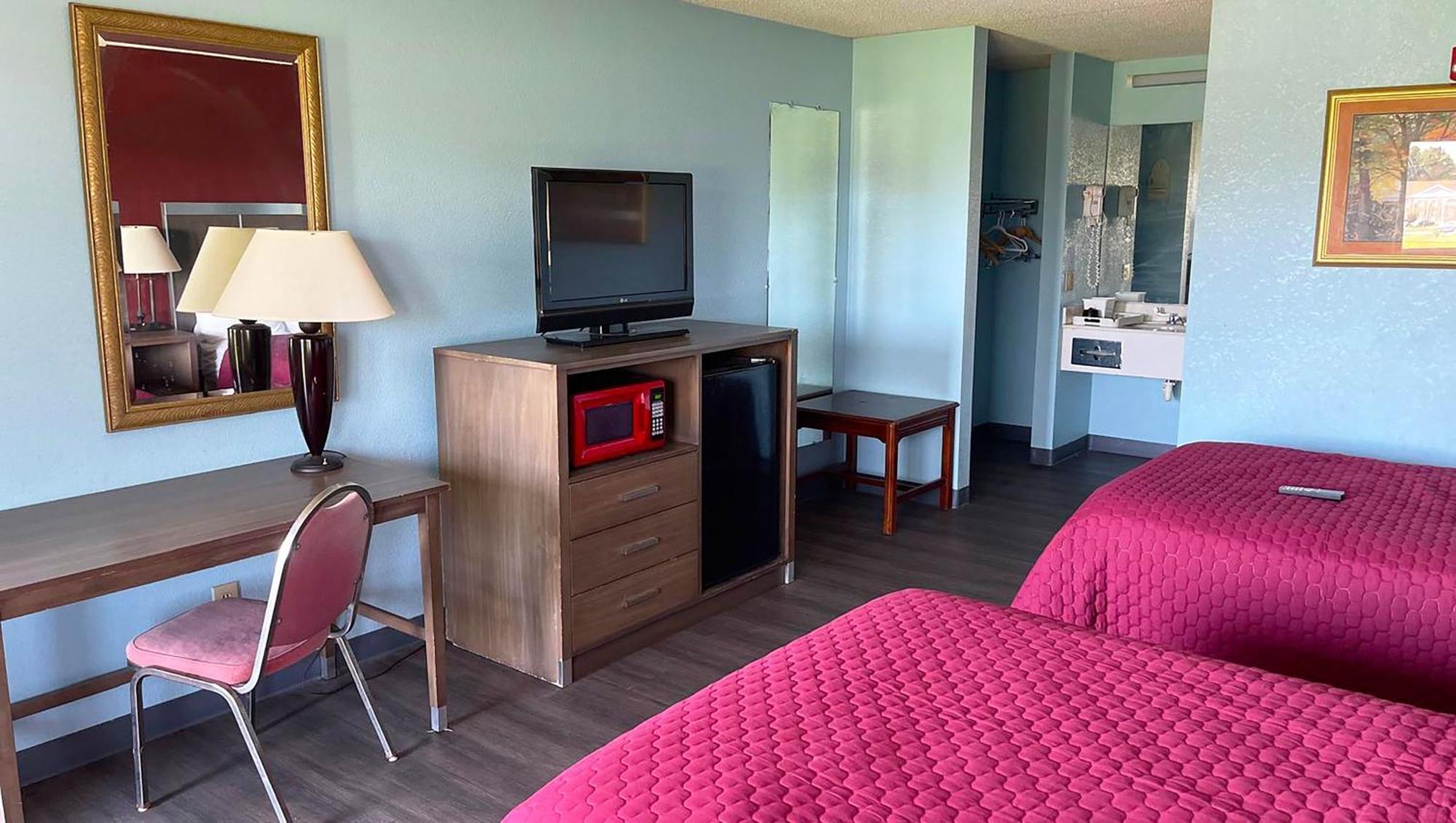 Mayfair Inn Williamston Extérieur photo